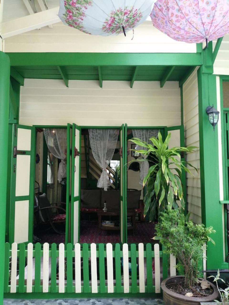 Baan Tepa Boutique House Bed & Breakfast Bangkok Dış mekan fotoğraf