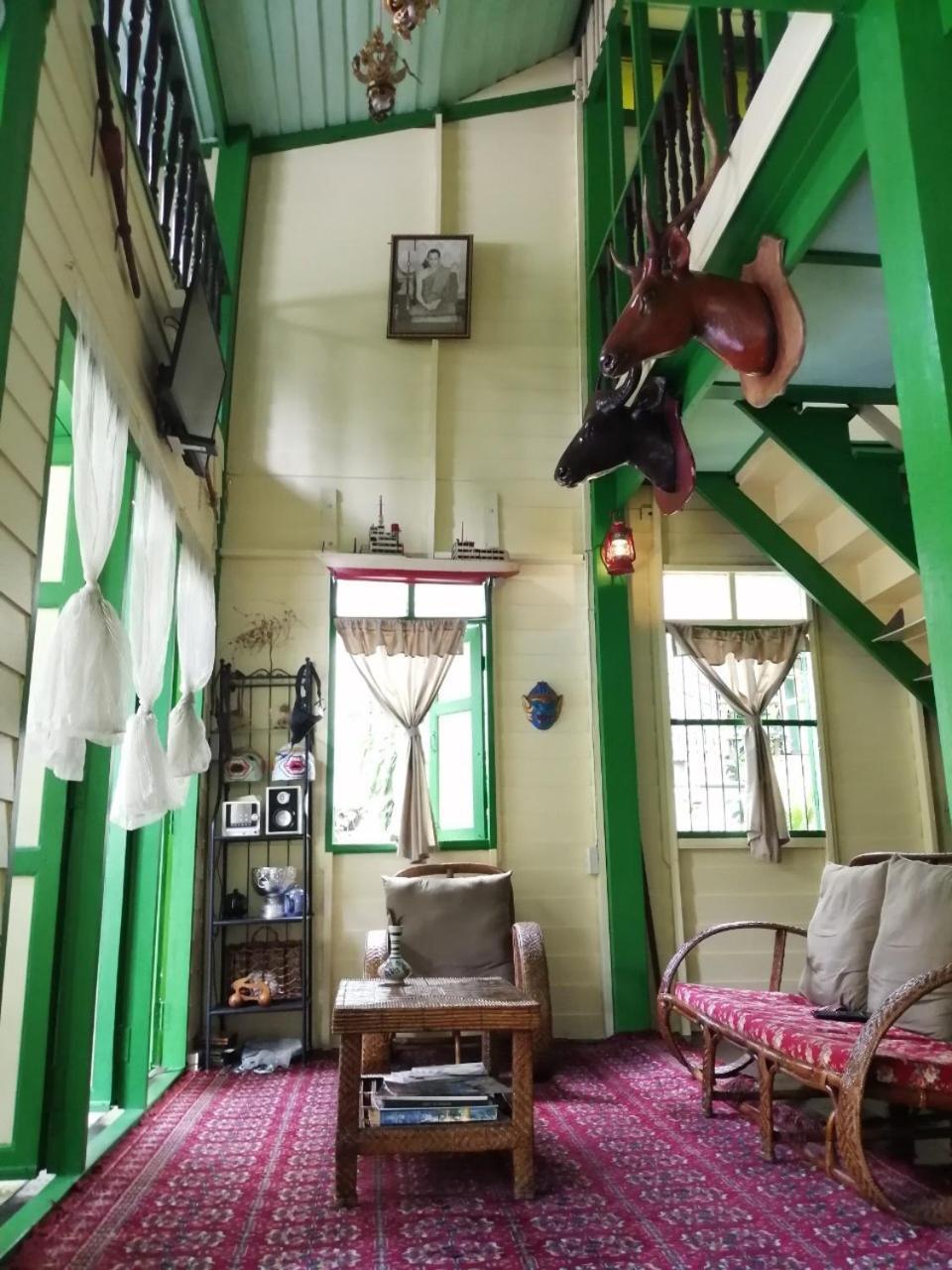 Baan Tepa Boutique House Bed & Breakfast Bangkok Dış mekan fotoğraf