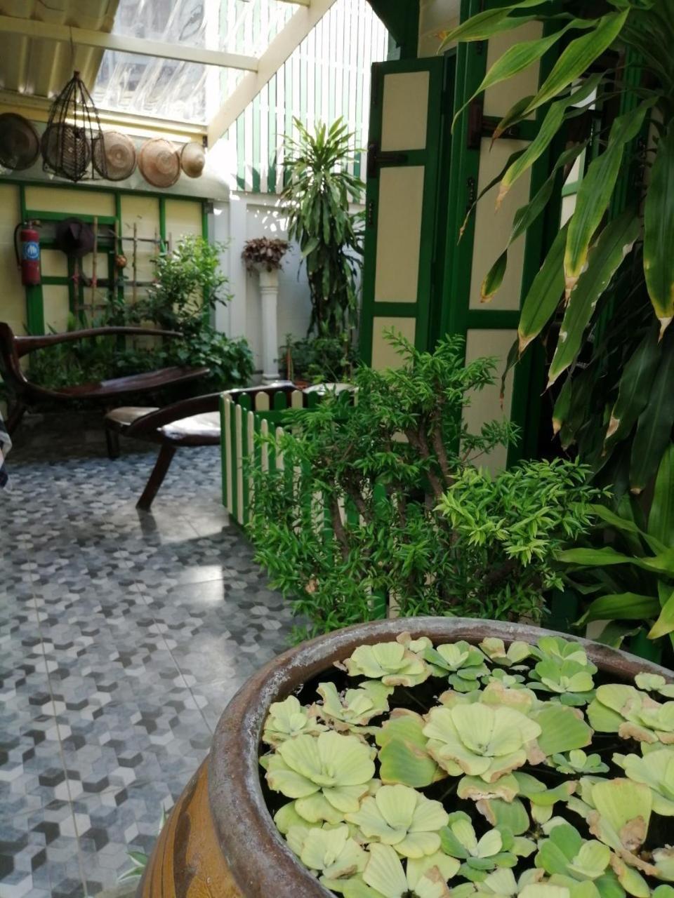 Baan Tepa Boutique House Bed & Breakfast Bangkok Dış mekan fotoğraf