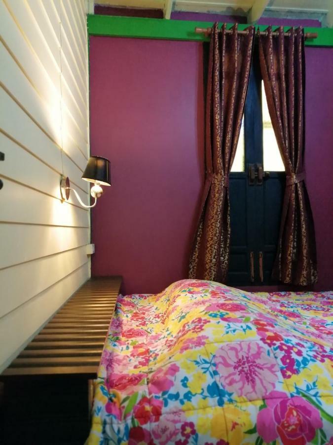 Baan Tepa Boutique House Bed & Breakfast Bangkok Dış mekan fotoğraf